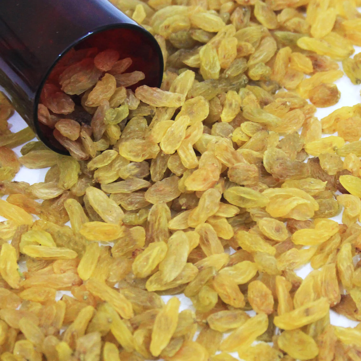 Raisins (Kishmish Irani) سوگی شیشہ